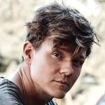artist image Tyler Ward feat. Kina Grannis, Lindsey Stirling The Scientist Tyler Ward Covers, Vol. 5