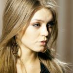 artist image Оксана Почепа (Акула) Прости, прости Такая любовь