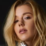 artist image KA4KA.RU Юлианна Караулова - Миллионы глаз смотрят на нас Чувство Ю