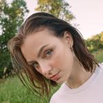 artist image CARYS Princesses Don't Cry To Anyone Like Me - EP