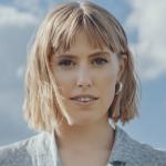 artist image LEA Wenn nur Liebe hilft Treppenhaus