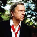 artist image Renaud Marche a l'ombre The meilleur of Renaud