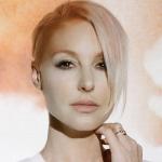artist image Emma Hewitt Colours (Armin van Buuren Remix) (Garet Emery Podcast 166) Emma Hewitt Remixed (Mini Mix)