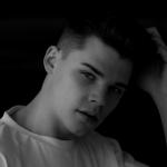 artist image Cristian Porcari feat. Elegvnce O Straina O Straina (feat. Elegvnce) - Single