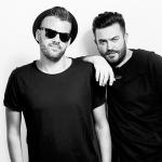 artist image Dirty Nano feat. Vali Vijelie, Liviu Pustiu Toata Lumea Se Distreaza Toata Lumea Se Distreaza (feat. Vali Vijelie & Liviu Pustiu) - Single