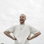 artist image ᴠ ɪ ʀ ᴜ s™ ꜰᴀʟʟɪɴɢ ɪɴ ʟᴏᴠᴇ Влюбляешься зря - Single
